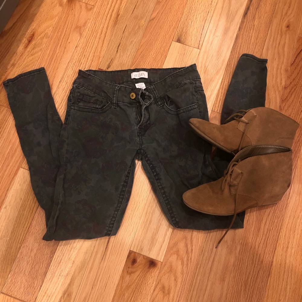 GENTLY USED Green floral jeans